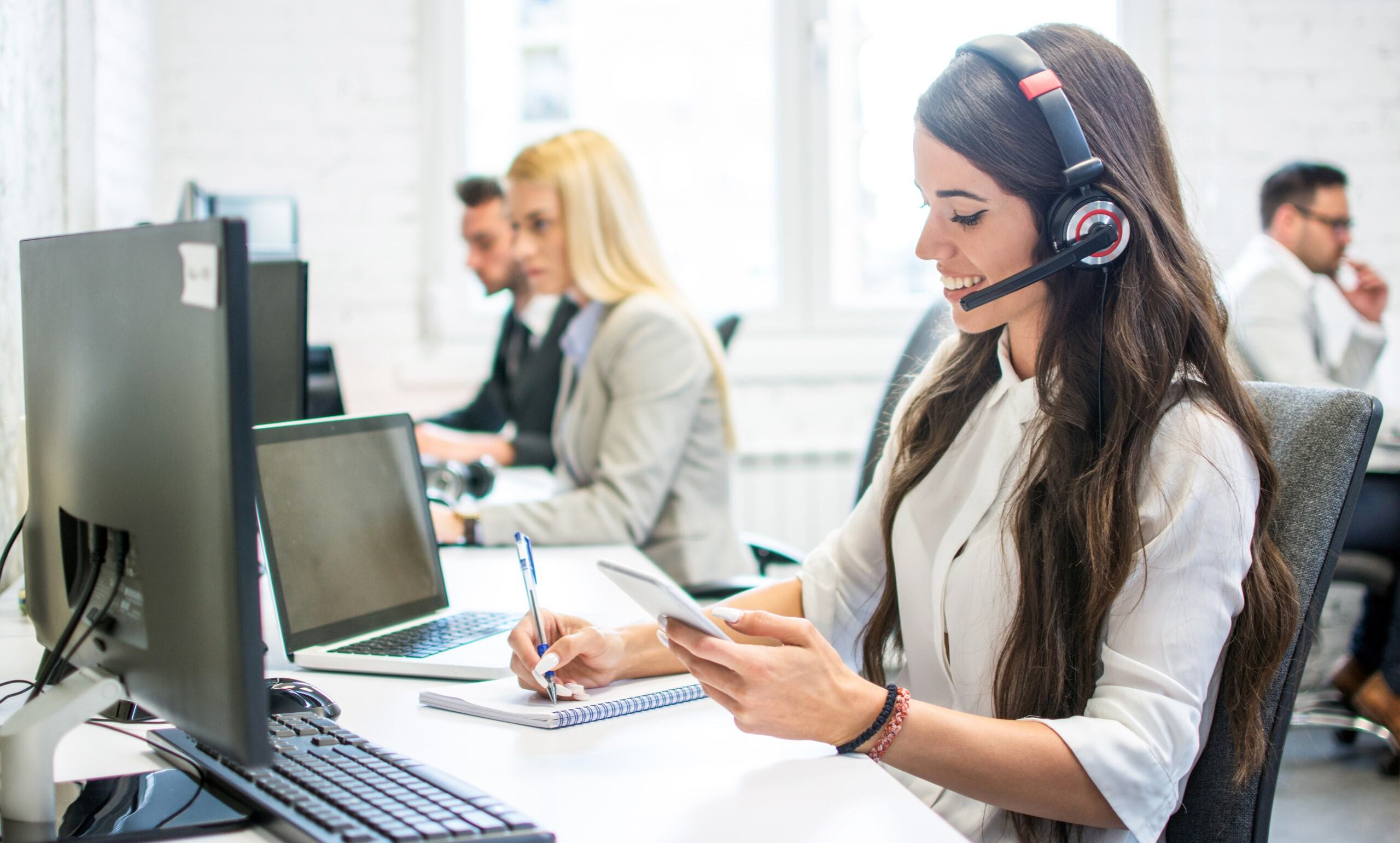 How contact center leaders can successfully engage remote agents.